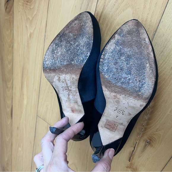 BCBG Black silk heels - Picture 3 of 5